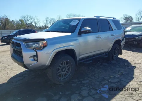 2016 Toyota 4Runner Sr5 Premium z USA, uszkodzony, nr VIN JTEBU5JR2G5350763
